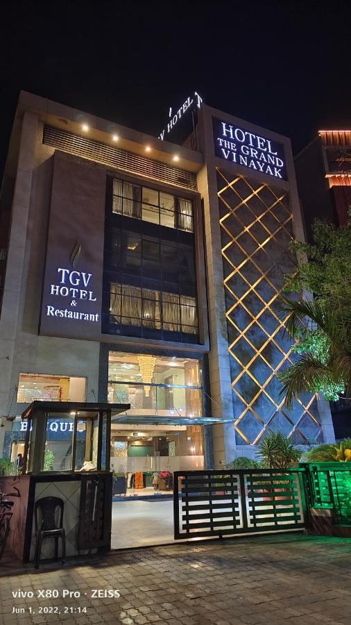Tgv Hotel Ahmedabad Ngoại thất bức ảnh
