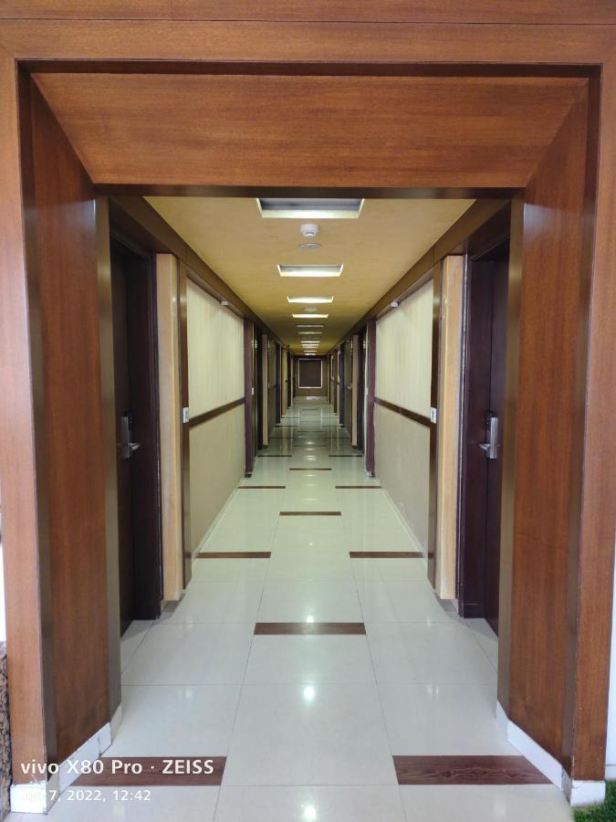 Tgv Hotel Ahmedabad Ngoại thất bức ảnh