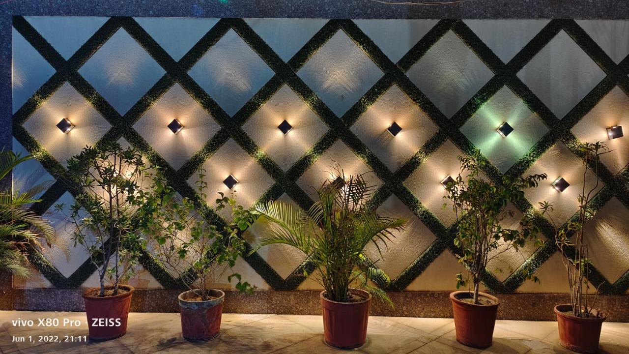 Tgv Hotel Ahmedabad Ngoại thất bức ảnh
